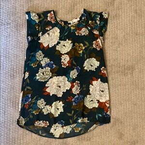 DR2 Floral Ruffled Cap Sleeve Blouse